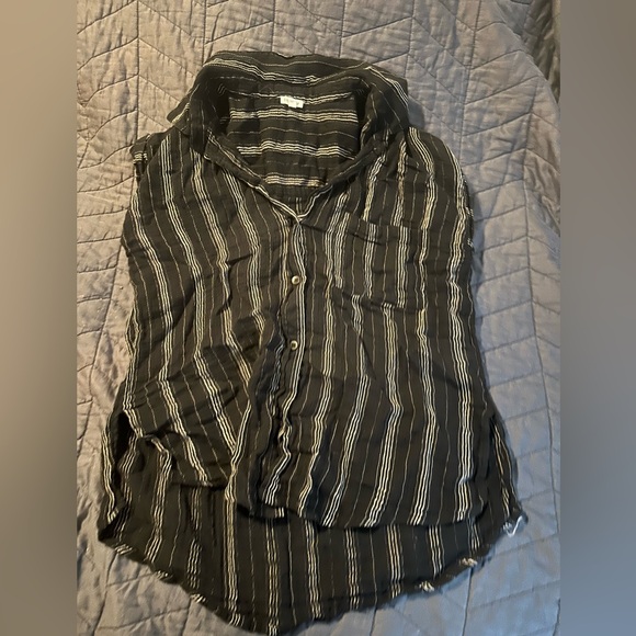 Casual Women’s Clothes - Picture 6 of 10